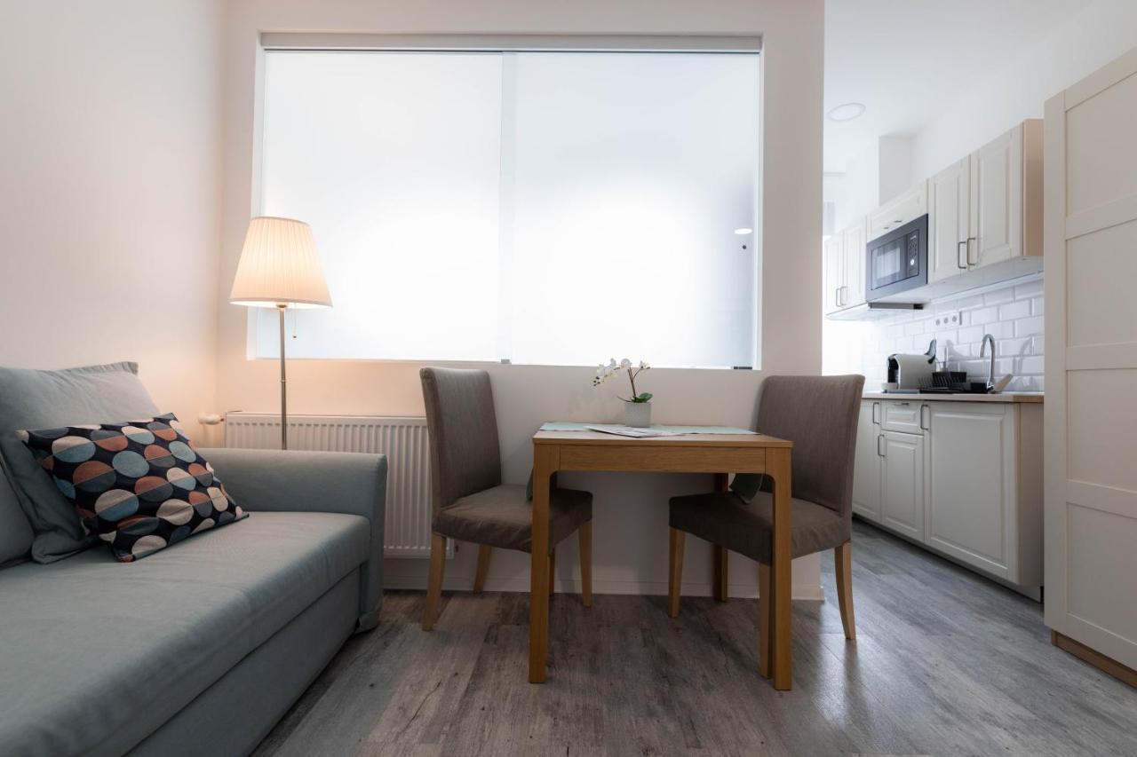 Roomstore Studio Apartments Eger Luaran gambar