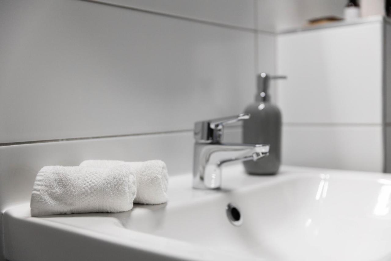 Roomstore Studio Apartments Eger Luaran gambar