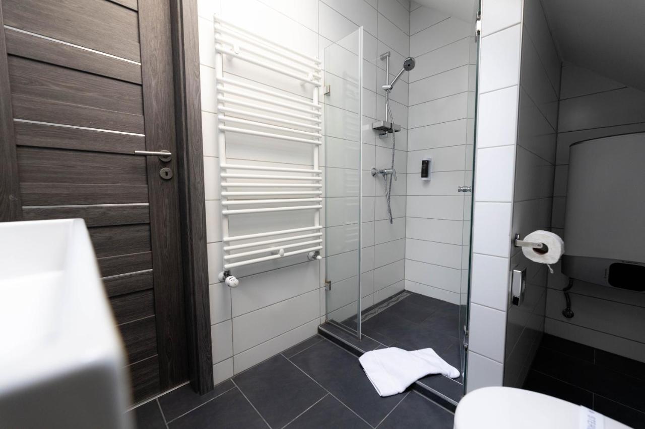 Roomstore Studio Apartments Eger Luaran gambar